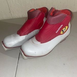 Salomon V4 Nordic Cross Country Ski Boots Size EU39 US6 SNS Profil